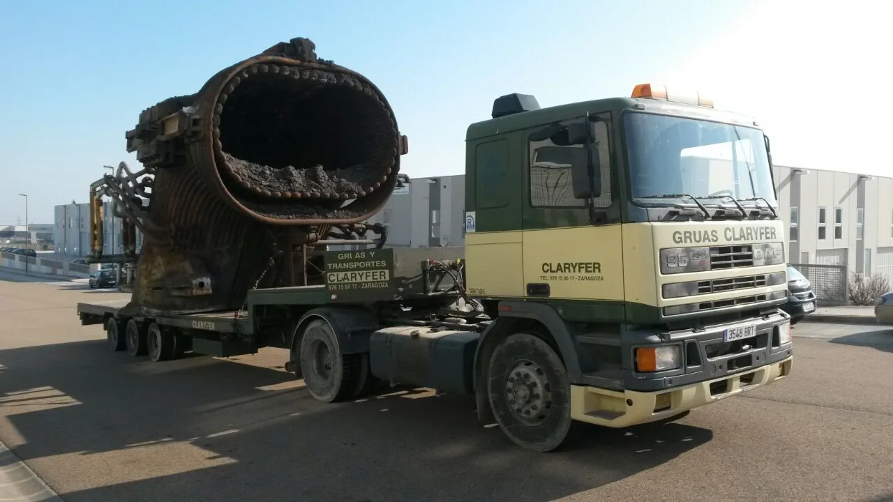 TRACTORA SIN GRÚA DAF 4×2