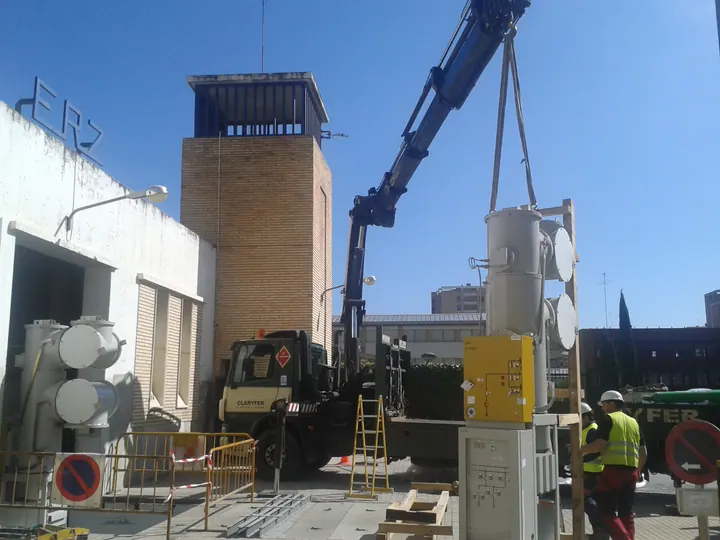 Trabajos-grúas-Zaragoza-14