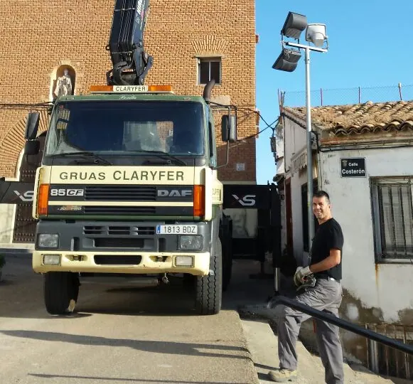 Trabajos-grúas-Zaragoza-28