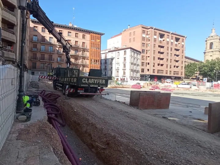 69951871-8a42-4ce2-bc62-f236375c42db